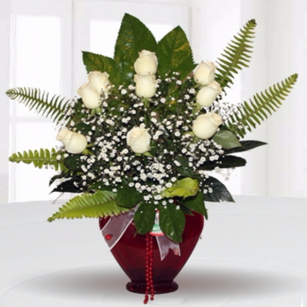  Antalya Çiçekçiler Kalp Vazoda 9 Beyaz Gül